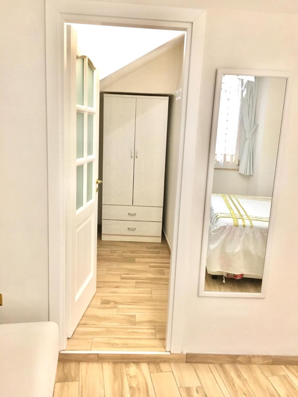 Casanova - Luxury Apartment Vibo Valentia Buitenkant foto