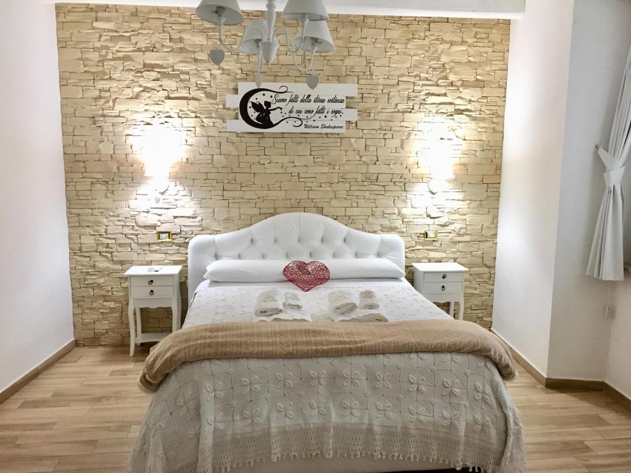 Casanova - Luxury Apartment Vibo Valentia Buitenkant foto